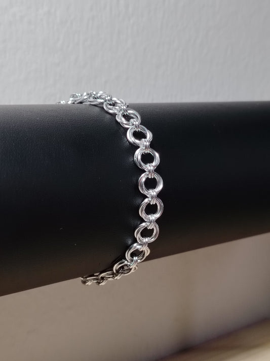 Rannekoru Sirius, hopeanvärinen